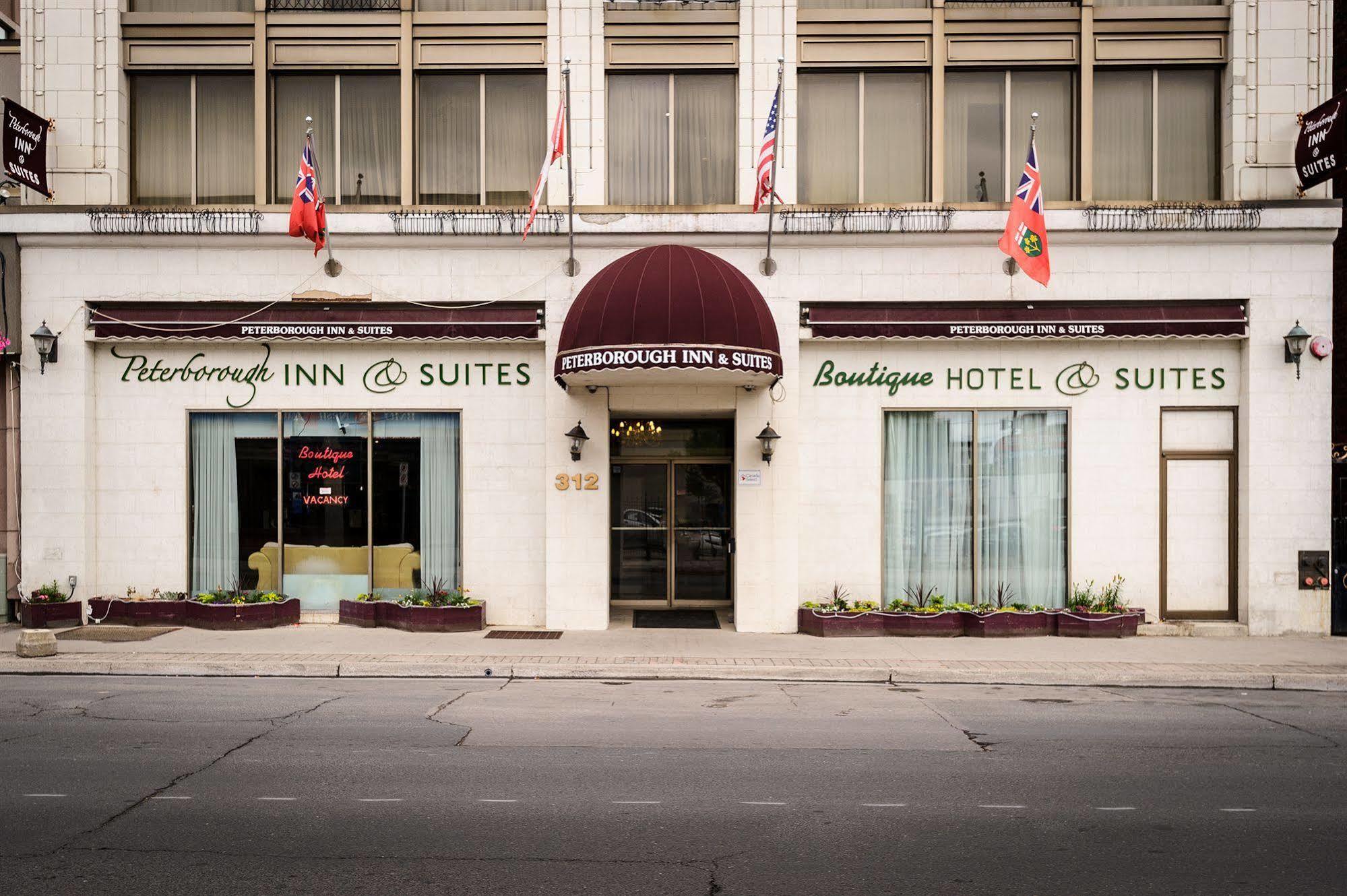 Peterborough Inn & Suites Hotel Luaran gambar